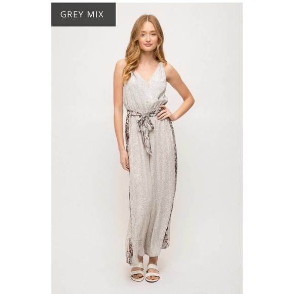 Mystree Animal Print Jumpsuit MED $84 - Picture 9 of 12